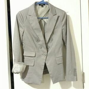 Women’s Express Double Breasted Grey Blazer/ Jacket size 0.